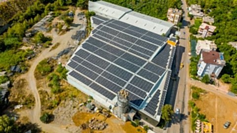 CW Enerji İle Firmalar Temiz Enerjiye Kavuşuyor 