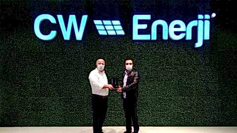 Döşemealtı Kaymakamlığı İlçe Emniyet Müdürlüğü’nden CW Enerji’ye Plaket