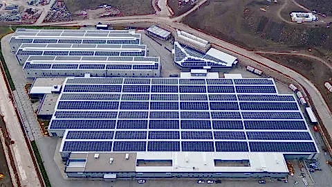 CW Enerji Güneşin Sonsuz Enerjisini Firmalara Taşıyor